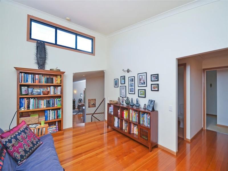 8 Casey Close, Currumbin Waters QLD 4223