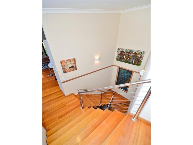 8 Casey Close, Currumbin Waters QLD 4223