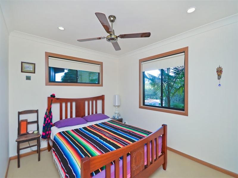 8 Casey Close, Currumbin Waters QLD 4223
