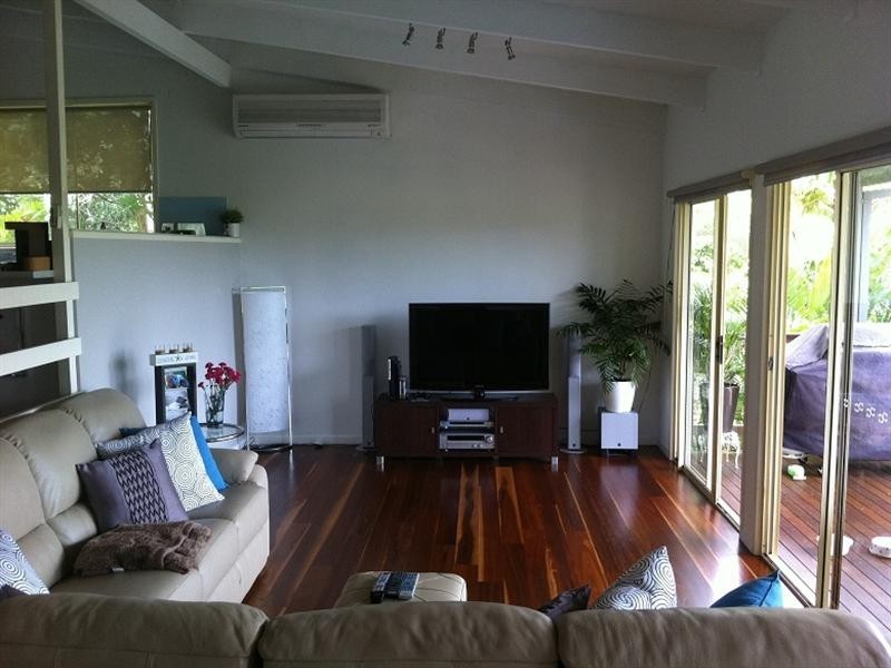 6 Wiluna Court, Elanora QLD 4221