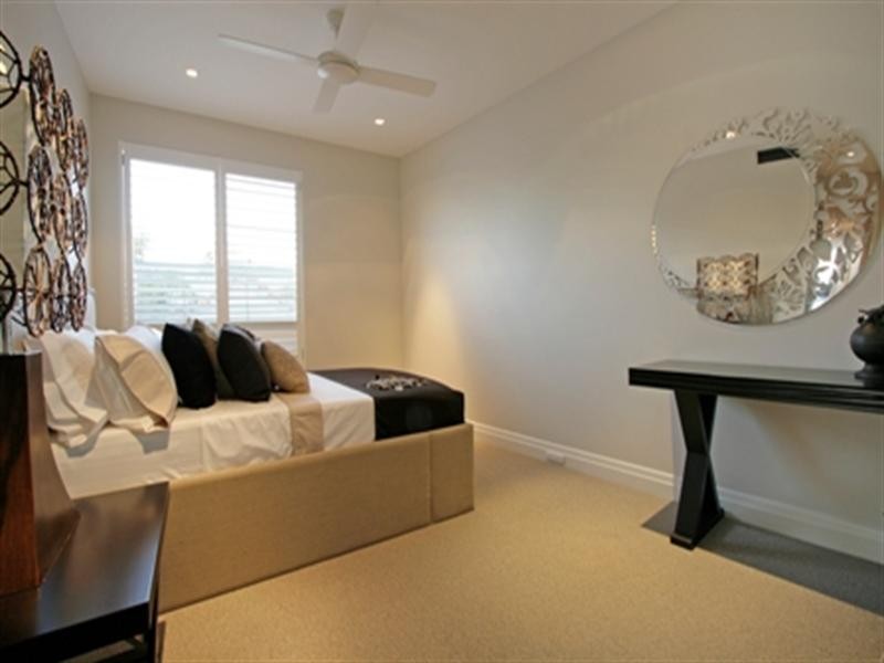 3/160 Jefferson Lane, Palm Beach QLD 4221