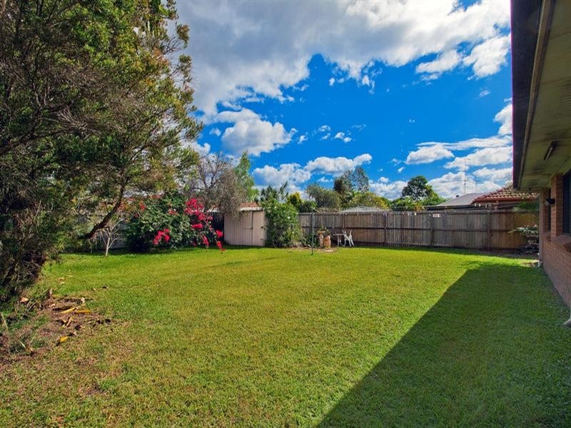 52 KP McGrath Drive, Elanora QLD 4221