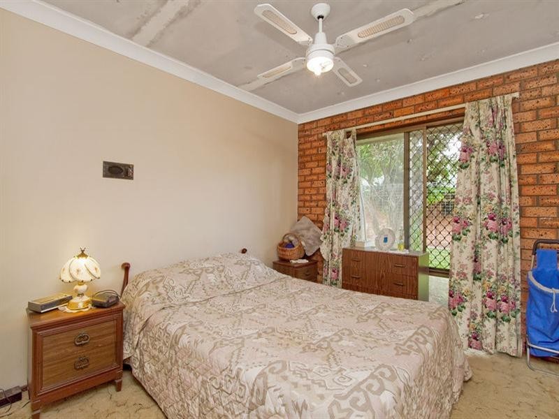 52 KP McGrath Drive, Elanora QLD 4221
