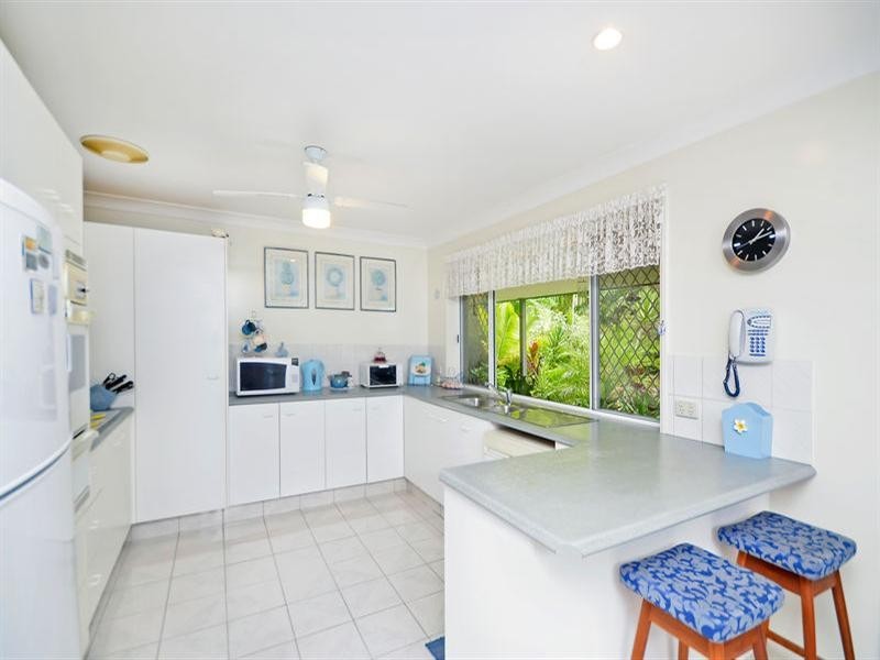 18 Brigantine Court, Currumbin Waters QLD 4223