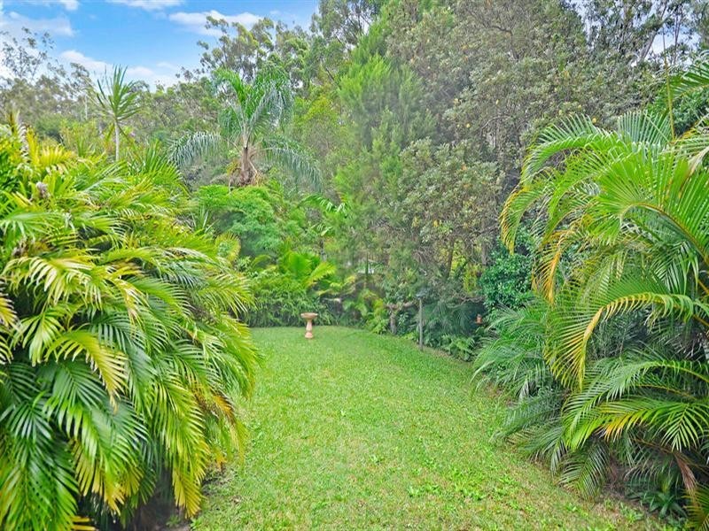 18 Brigantine Court, Currumbin Waters QLD 4223