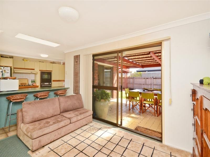 14 Kentia Court, Elanora QLD 4221