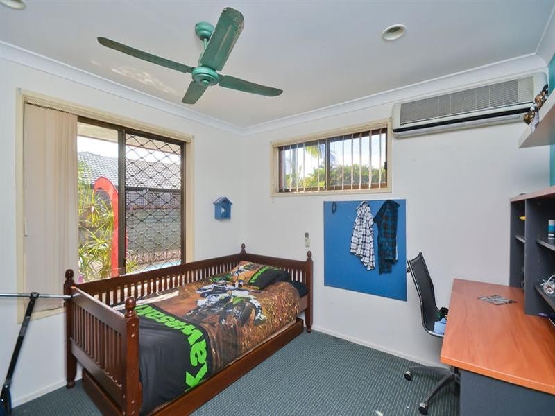 14 Kentia Court, Elanora QLD 4221