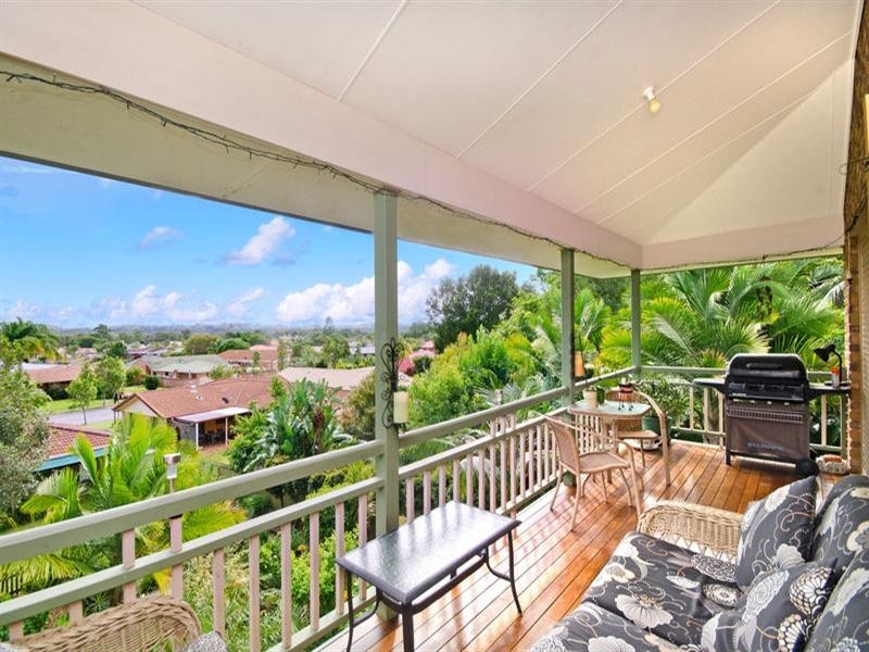 34 Currant Street, Elanora QLD 4221