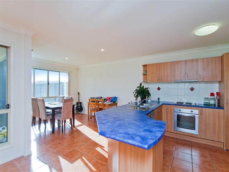 1/39 McRae Circuit, Pacific Pines QLD 4211