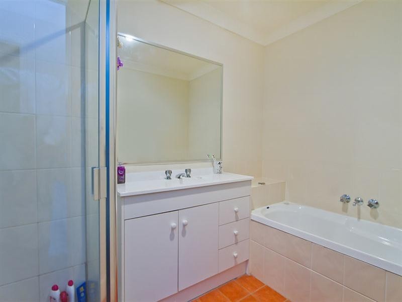 1/39 McRae Circuit, Pacific Pines QLD 4211