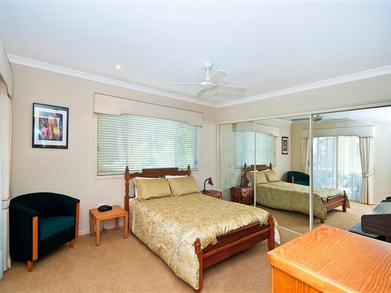 22 Laurina Court, Elanora QLD 4221