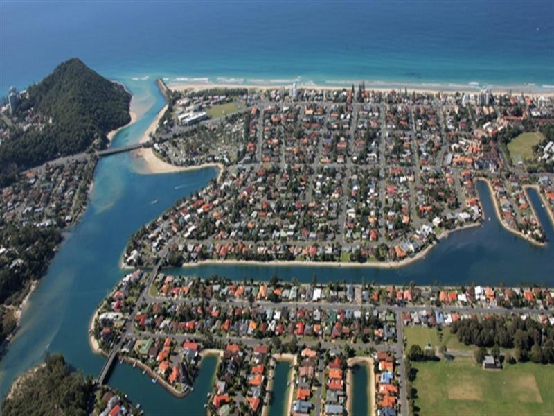 7/1045 Gold Coast Highway, Palm Beach QLD 4221