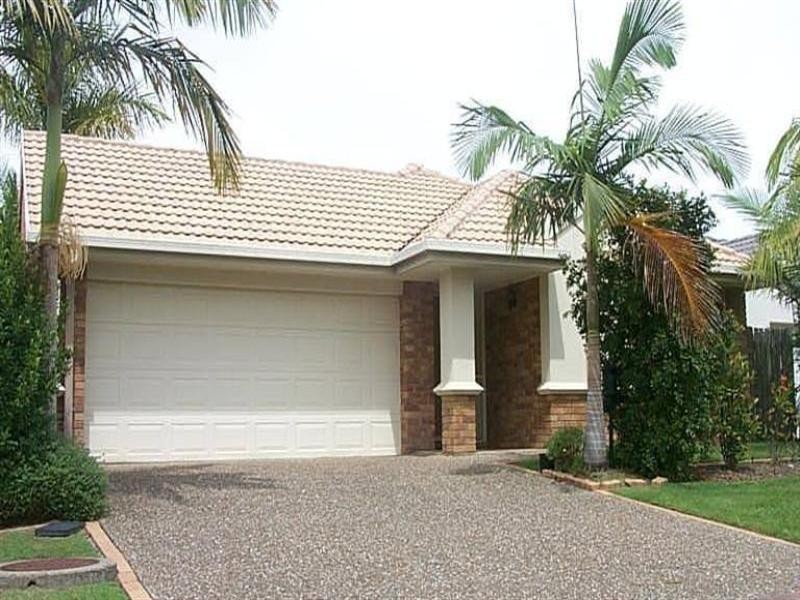 5 Waterdown Drive, Elanora QLD 4221