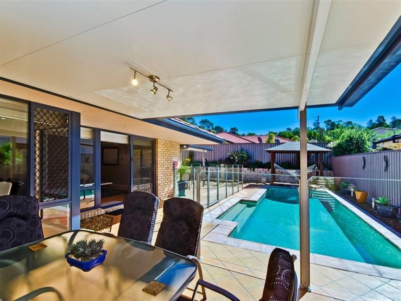 21 Baekea Drive, Elanora QLD 4221