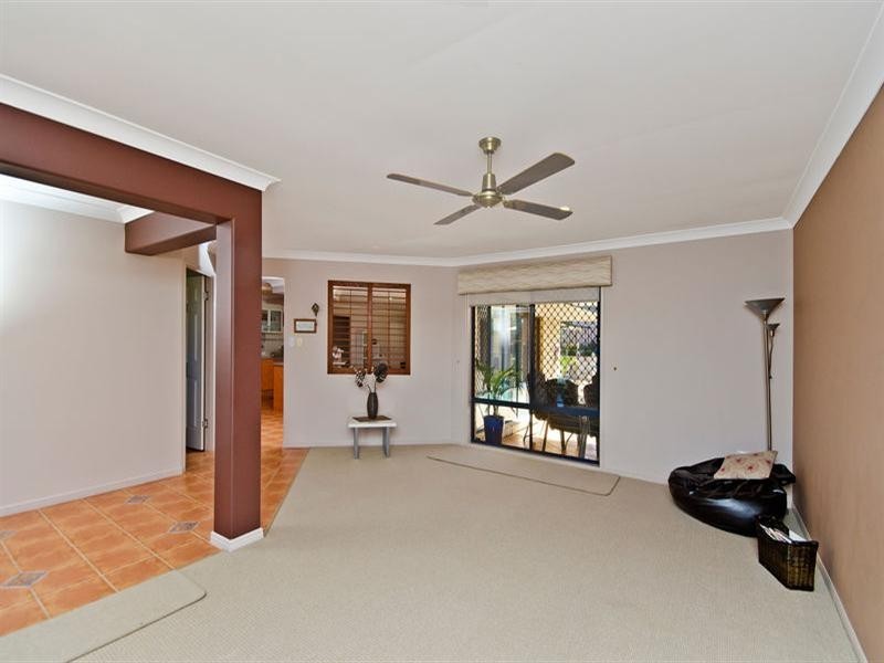 21 Baekea Drive, Elanora QLD 4221
