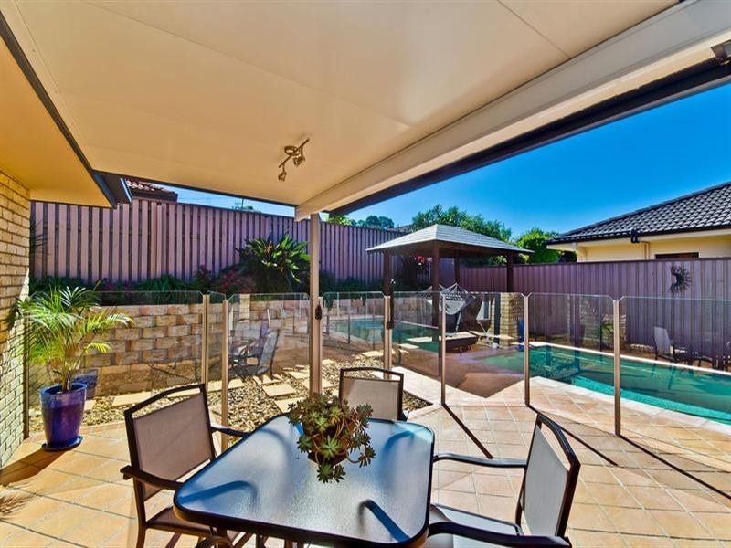 21 Baekea Drive, Elanora QLD 4221
