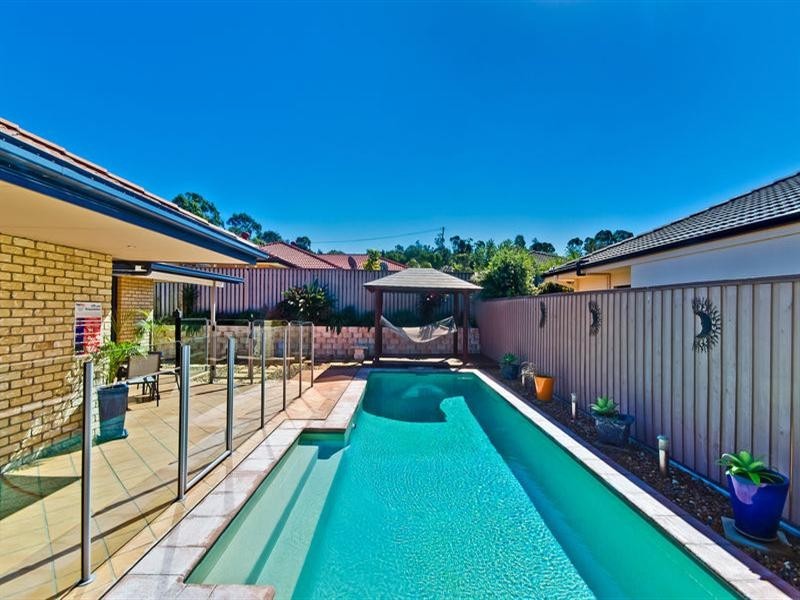 21 Baekea Drive, Elanora QLD 4221