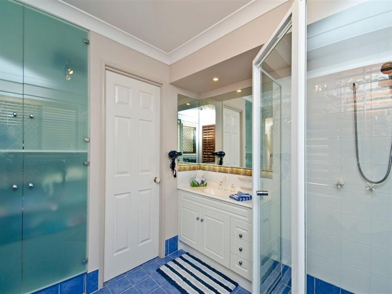 21 Baekea Drive, Elanora QLD 4221