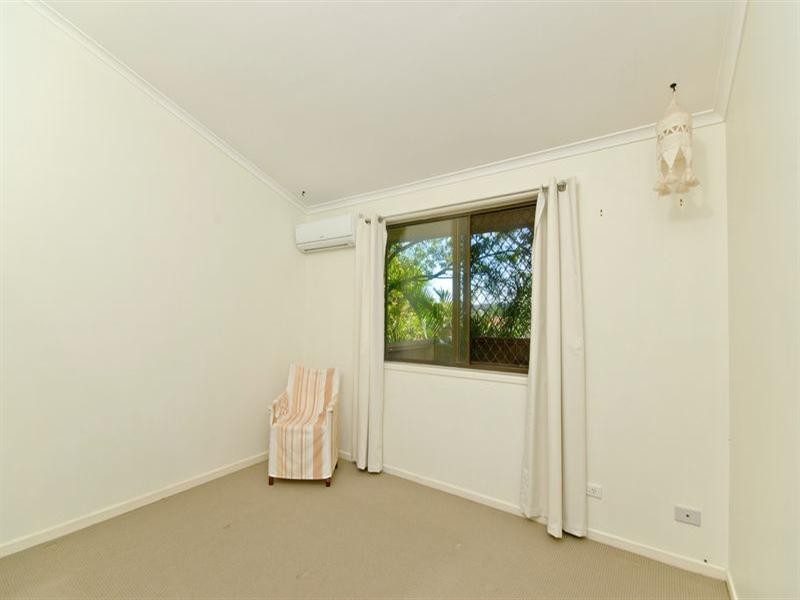 2/3 Daisy Street, Elanora QLD 4221