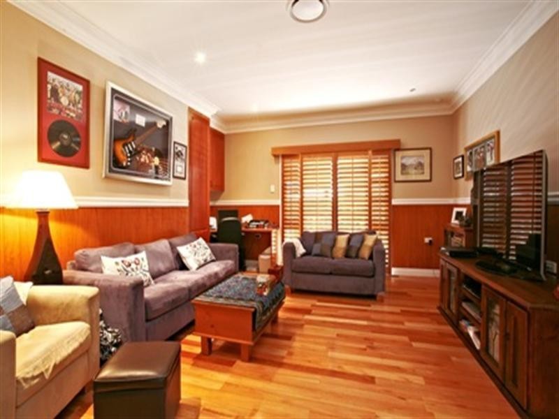 38 Whitsunday Drive, Currumbin Waters QLD 4223