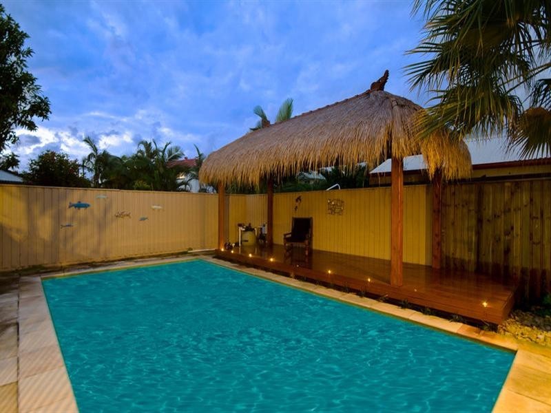 23 Twelfth Avenue, Palm Beach QLD 4221