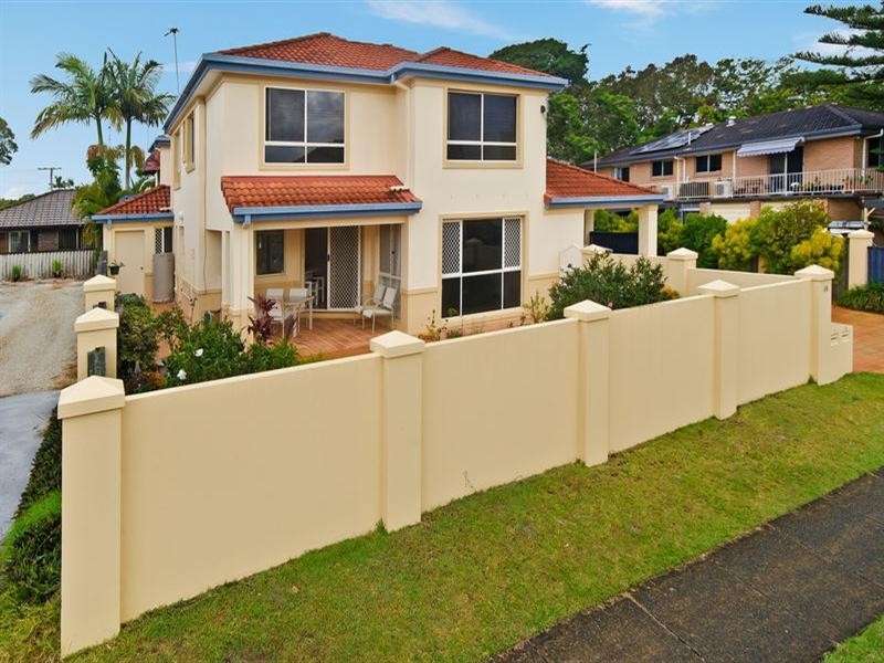 1/58 Tallebudgera Drive, Palm Beach QLD 4221