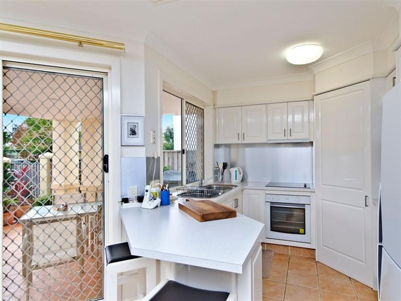 1/58 Tallebudgera Drive, Palm Beach QLD 4221