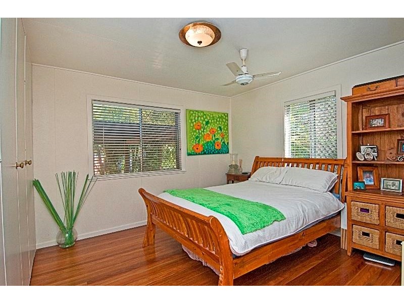 5 Celebes Avenue, Palm Beach QLD 4221