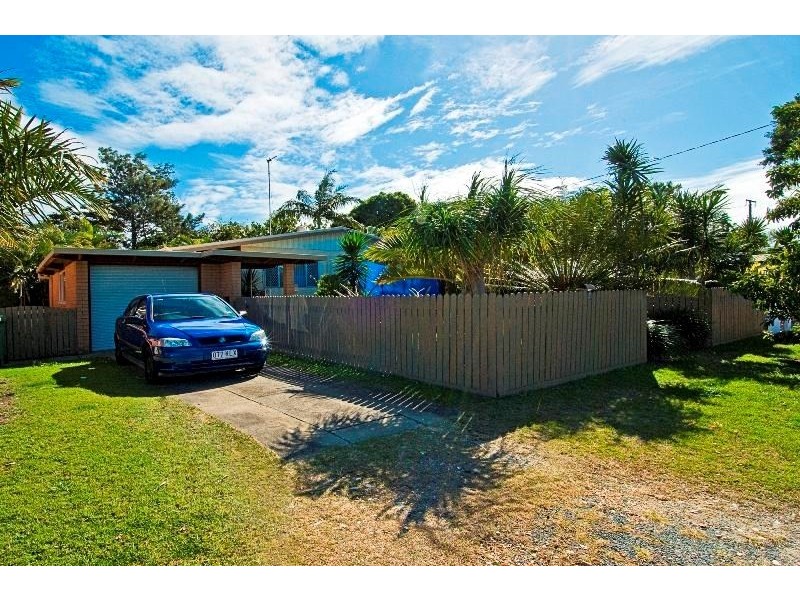 5 Celebes Avenue, Palm Beach QLD 4221