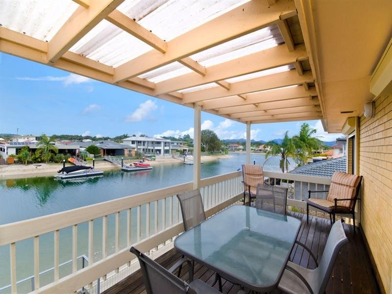 20 Dolphin Court, Palm Beach QLD 4221