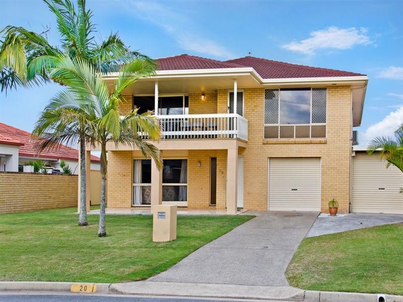 20 Dolphin Court, Palm Beach QLD 4221