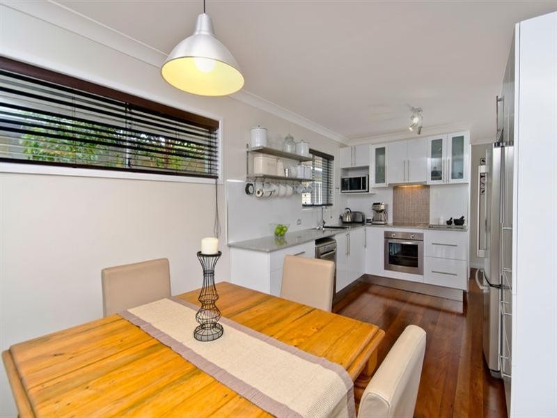53 Manus Avenue Crn of Tahiti Avenue, Palm Beach QLD 4221