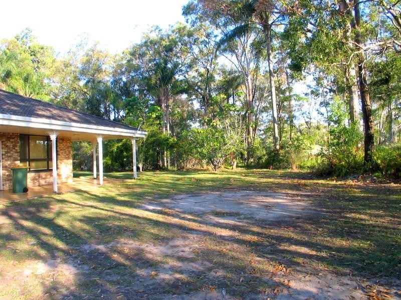 32 Simpsons Road, Currumbin Waters QLD 4223