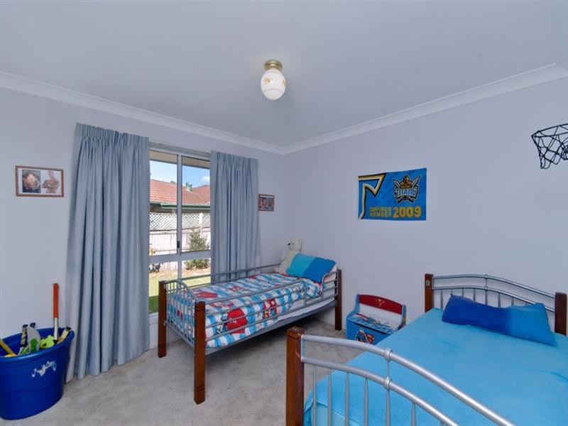 23 Nollamara Drive, Elanora QLD 4221