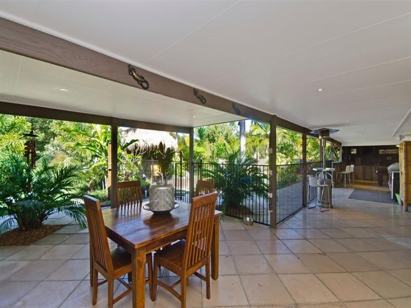 11 Bradman Drive, Currumbin Valley QLD 4223