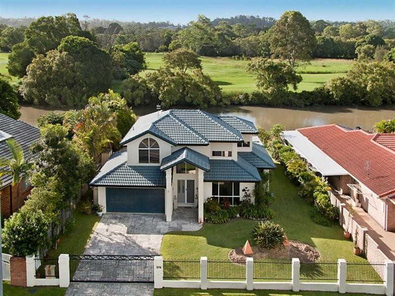 270 Nineteenth Avenue, Elanora QLD 4221