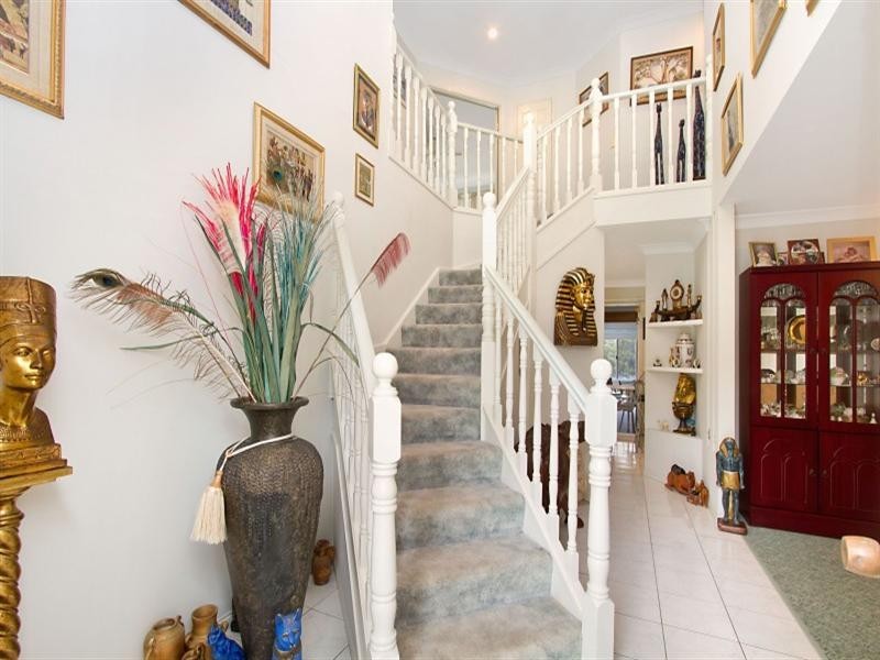 270 Nineteenth Avenue, Elanora QLD 4221