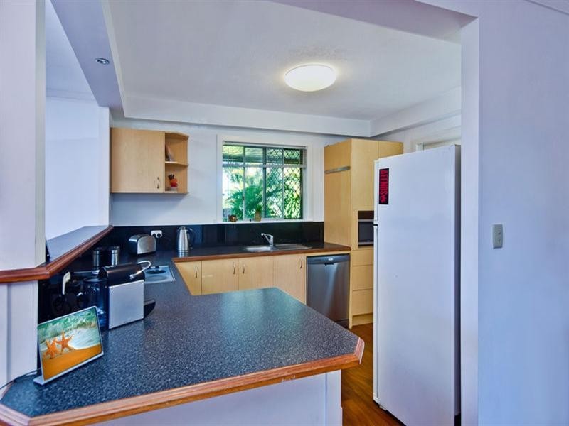 12 Iluka Street, Palm Beach QLD 4221