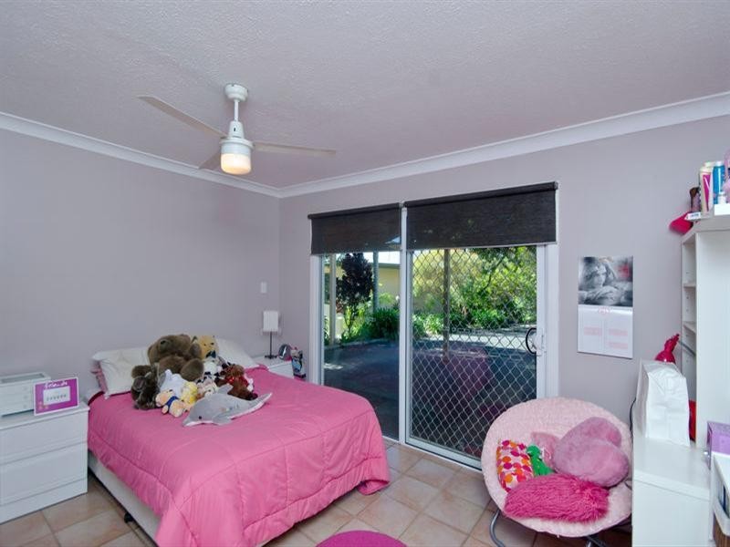 8 Karawatha Drive, Currumbin Waters QLD 4223