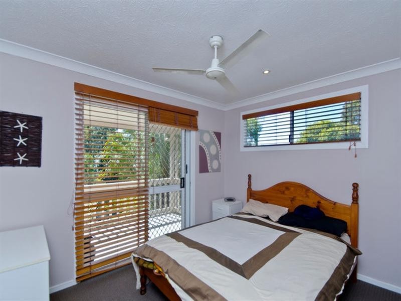 8 Karawatha Drive, Currumbin Waters QLD 4223