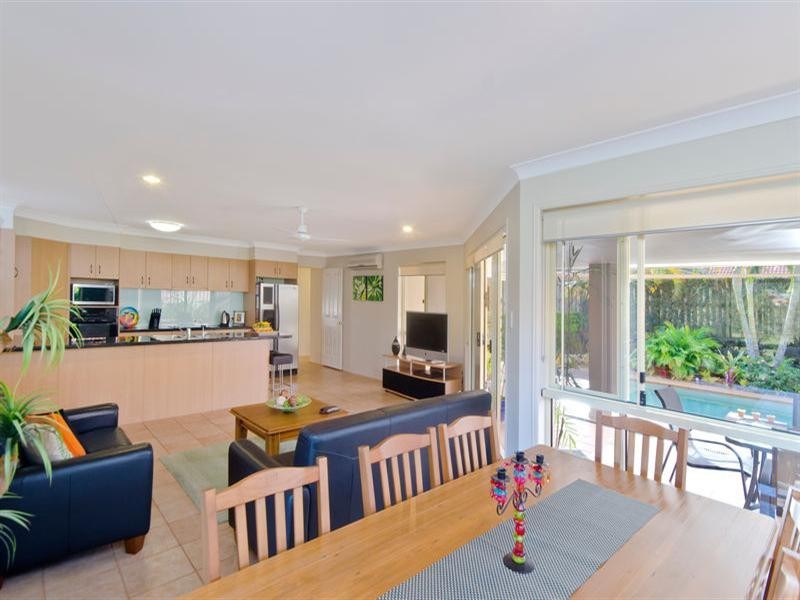 23 Baekea Drive, Elanora QLD 4221