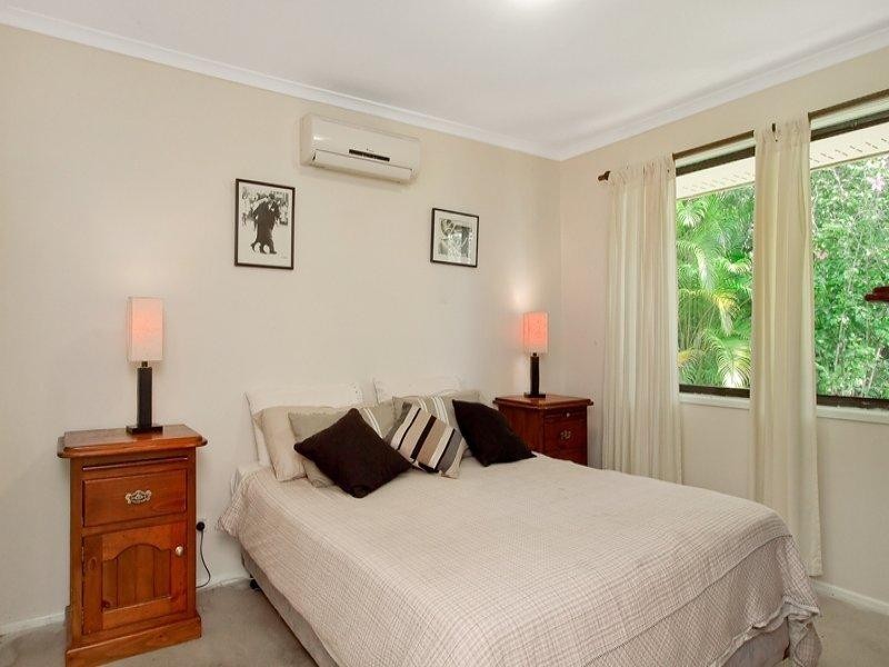 33 Sullivan Road, Tallebudgera QLD 4228