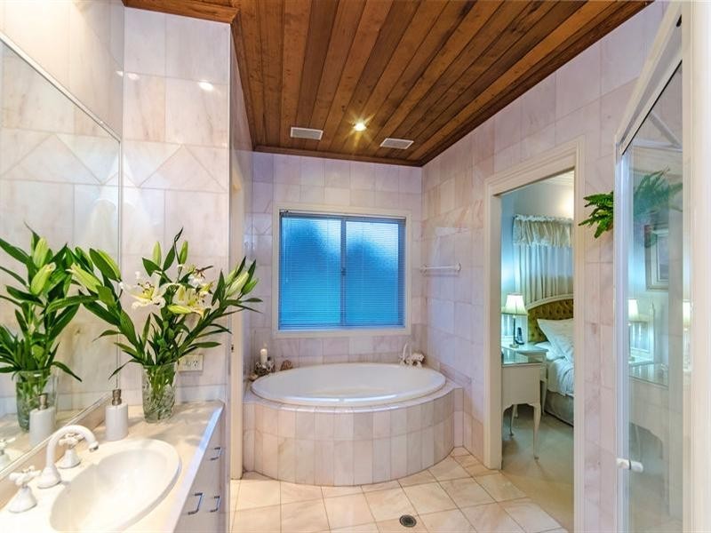 22 Tyalla Court, Tallebudgera QLD 4228