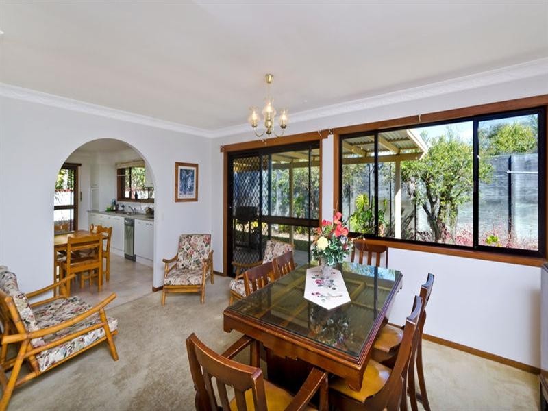 64 Barrier Reef Drive, Mermaid Waters QLD 4218