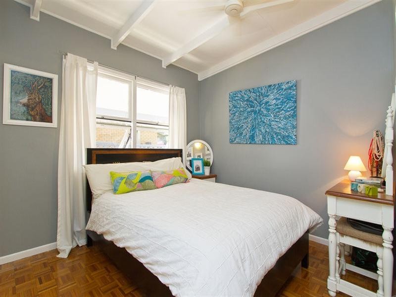 7 Waikiki Avenue, Palm Beach QLD 4221