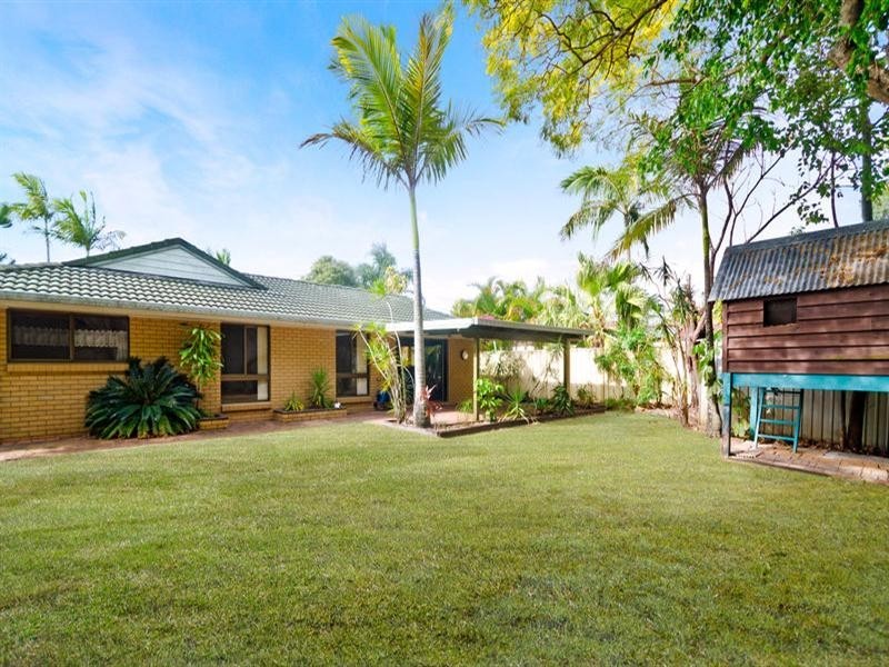 64 Japonica Drive, Palm Beach QLD 4221
