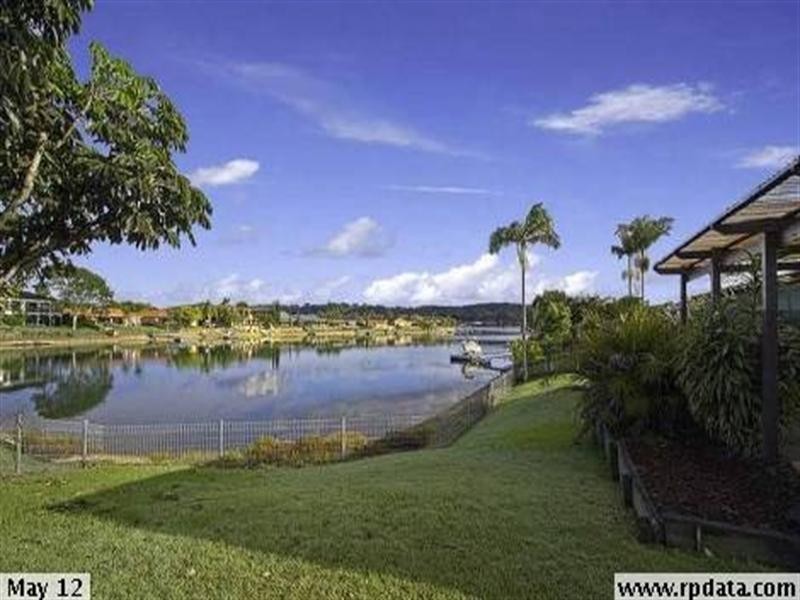 136 Melaleuca Drive, Palm Beach QLD 4221