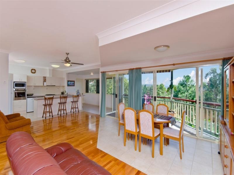 57 Doubleview Drive, Elanora QLD 4221
