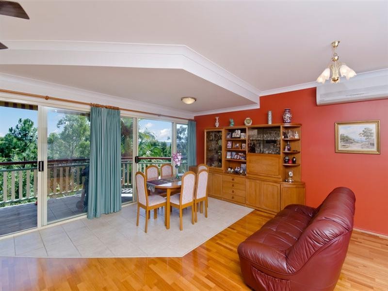 57 Doubleview Drive, Elanora QLD 4221