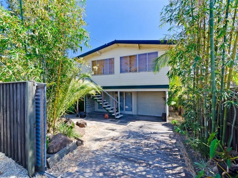 29 Palm Beach Avenue, Palm Beach QLD 4221